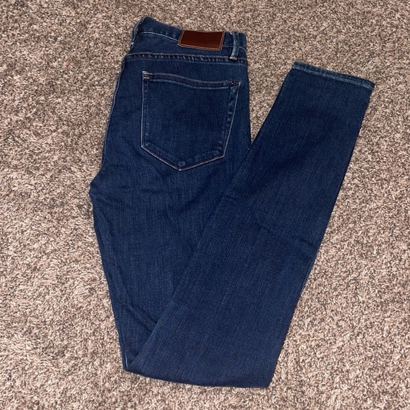 Madewell Jeans - Dark Wash - 27 x 32 - Picture 4 of 5
